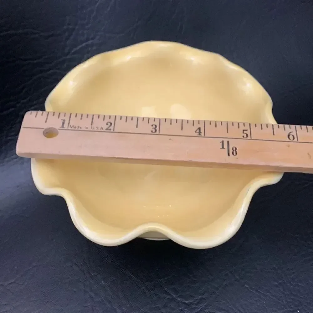 Made Italy Hand Painted Yellow Ceramic. Round Scalloped Edge Set Of 2 Bowls